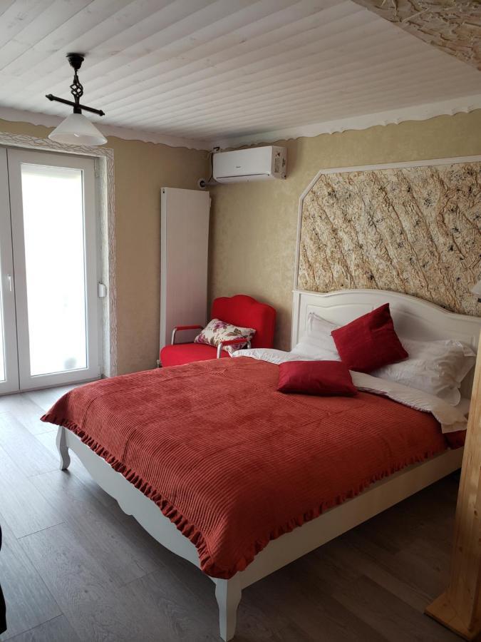 Phoenix Studio Bukarest Kültér fotó